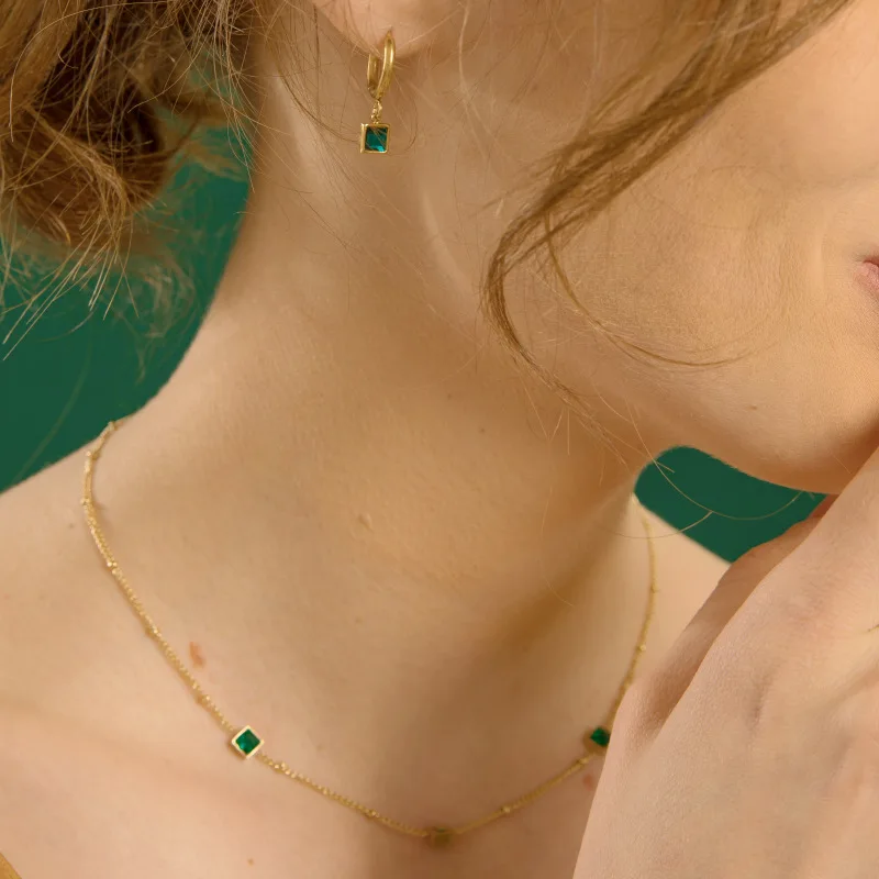 Choker Necklaces
