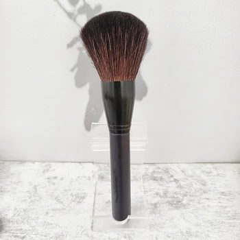 High appearance level large round head powder brush carefully crafted advanced hand soft and delicate skin touch blush brush
