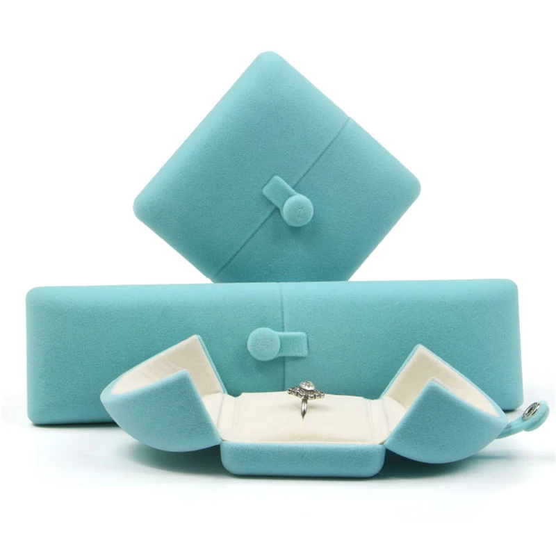 H47d87f4353794532bcebd9eb6246e0361