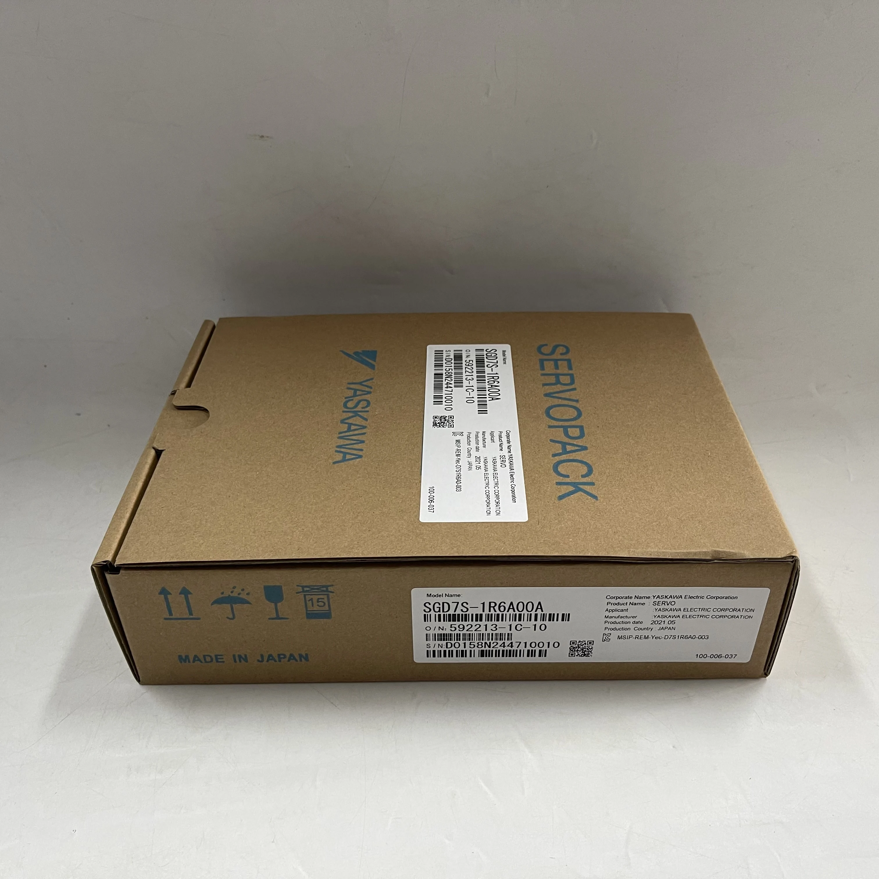 YASKAWA Servopack Servo Drive SGD7S-1R6A00A YASKAWA Servopack Servo Drive SGD7S-1R6A00A