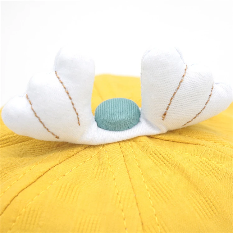 duck hat (13).jpg