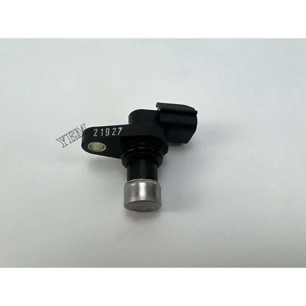Factory 1G171-59661 Revolution Sensor for Kubota D1503 Standard Size Engine Parts