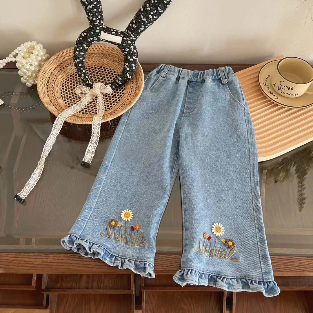 90 to 140 Sweet Spring Baggy Jeans for Girls Flower Embroidered