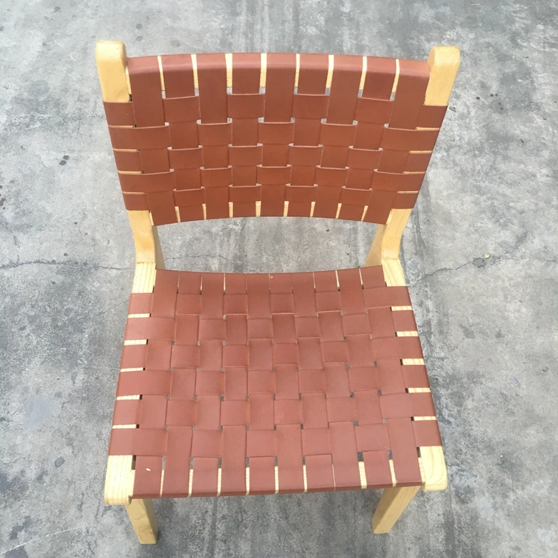 Скандинавский стиль дизайн из массива тика седло Кожаный Плетеный мест стекируемые обеденные стулья для кафе, ресторанов и отелей