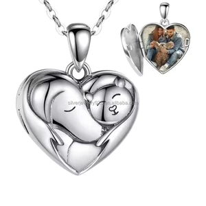 Wholesale Customized Trendy Rhodium Plated Ocket Competitive Price Custom Dog Picture Personalized Pet Photo Necklace Pendant
