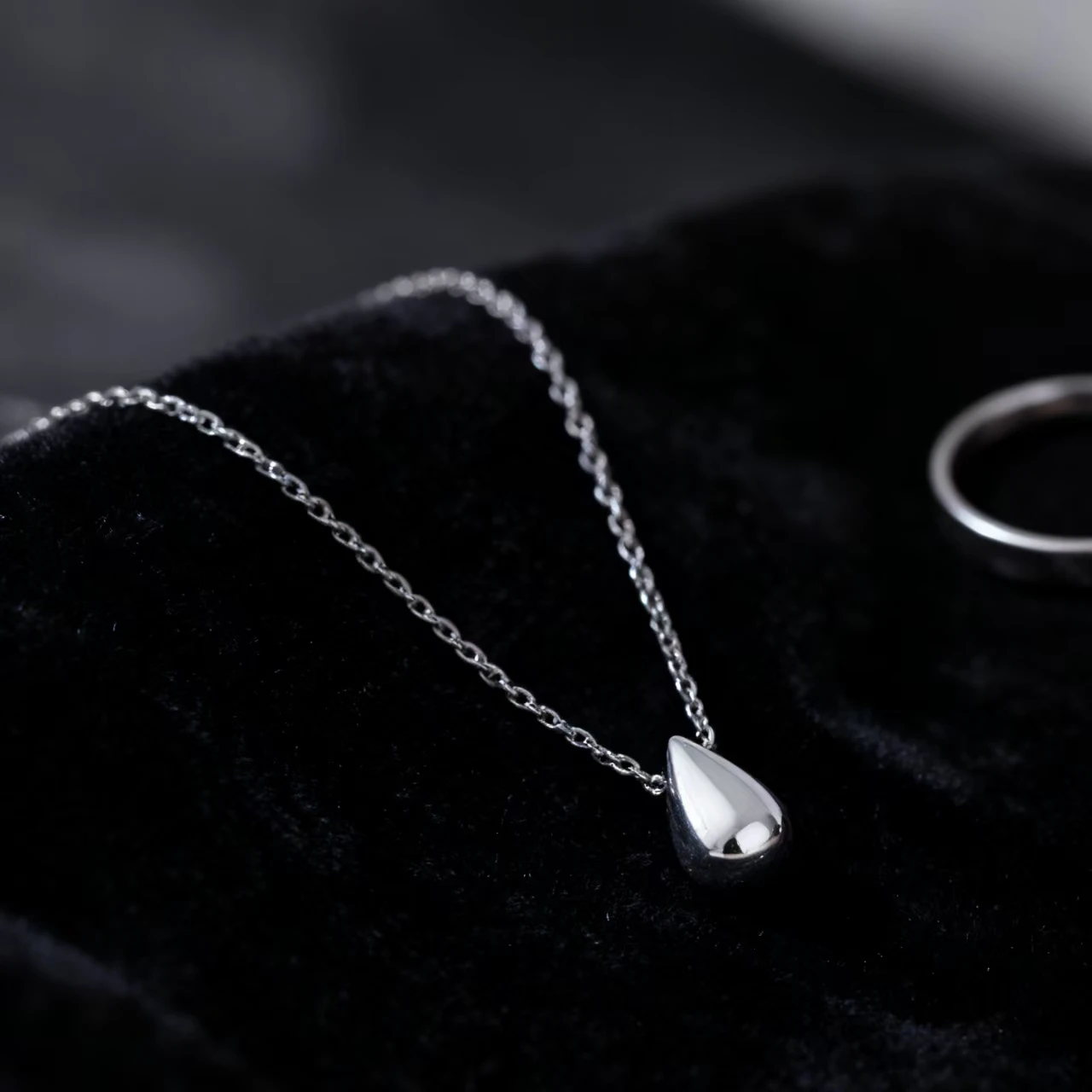 Elegant Water Drop Stainless Steel Necklace