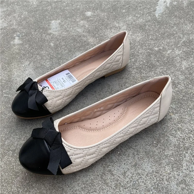 Shop Our Hot Selling Women's Flat Shoes Durable Stylish