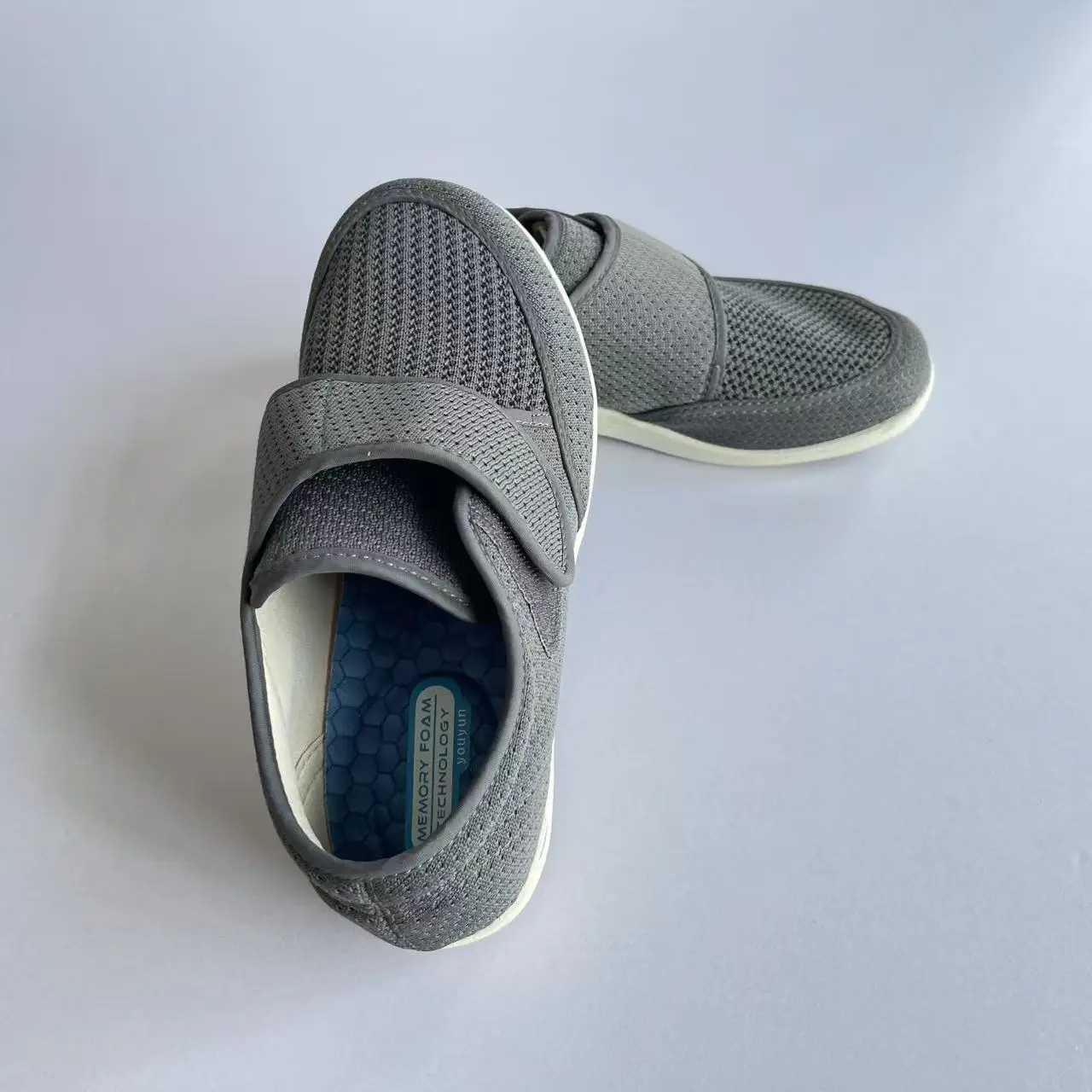 Orthopedic Diabetic Shoes with Breathable Mesh Diabetic Medical Comfortable Loose Plus Size for Women and Elderly