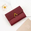 B03049 red