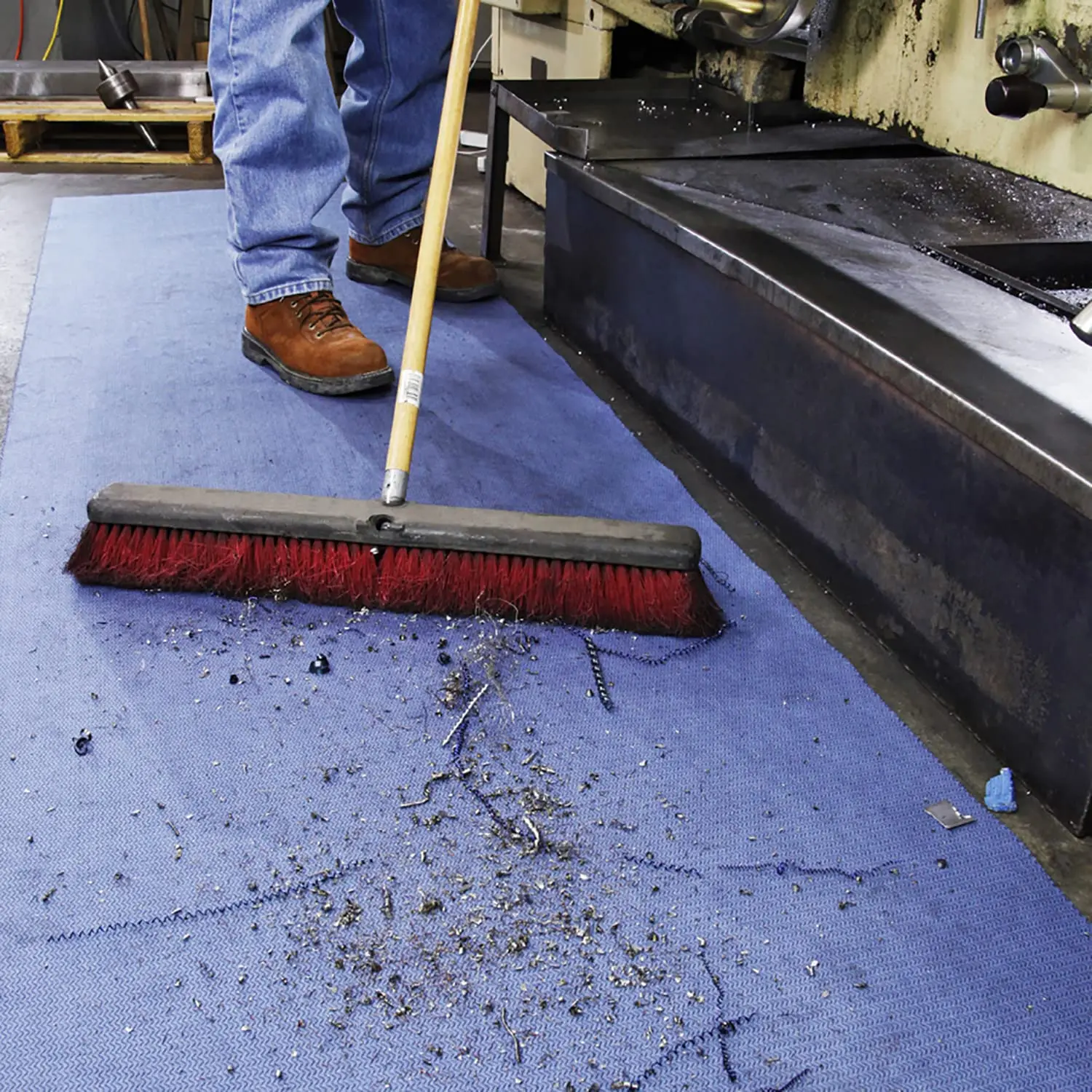Absorbent Adhesive-Backed Grippy Mat