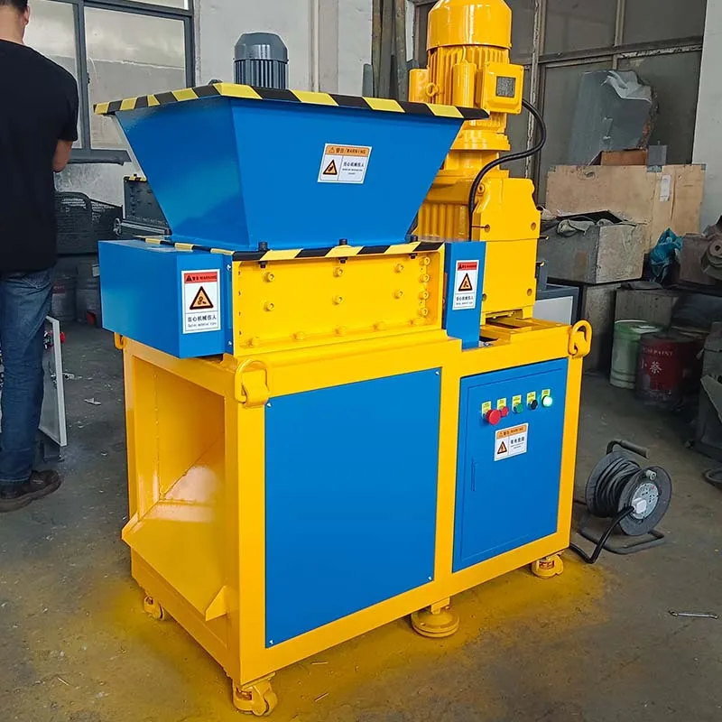Multi Functional Small Double Axis Cardboard Box Shredder Food Kitchen Waste Shredder Wood and Plastic Industrial Shredder