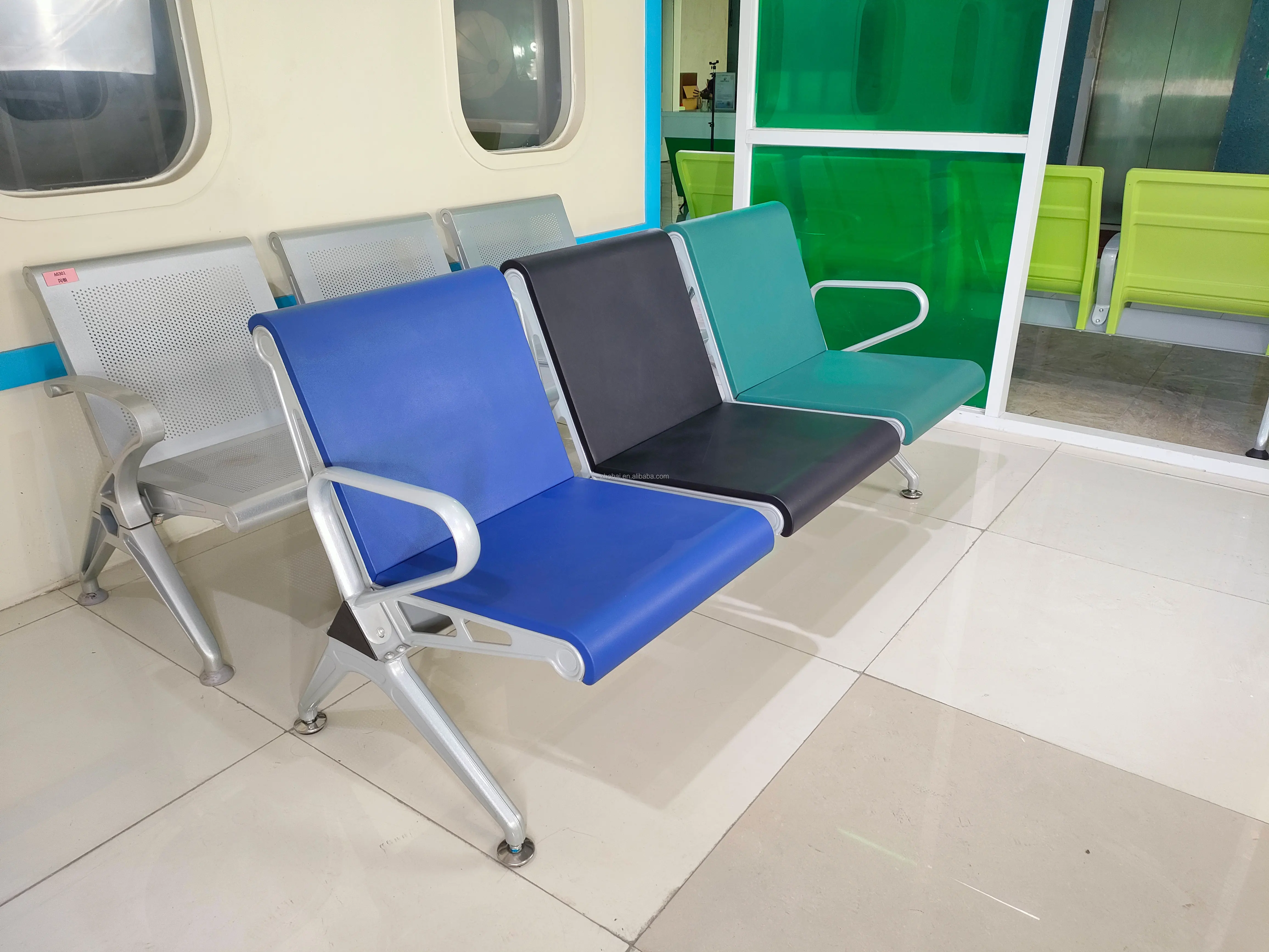 High Quality Customized 1 3 5-Seat PU Hospital Waiting Chairs Modern Design School Clinic Dental Office Eco-Friendly Durable 3
