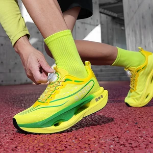 2026 Wholesale Men's Casual Shoes Breathable Fashionable Outdoor Running Shoes Mesh Shock Absorbent Port for Autumn Winter