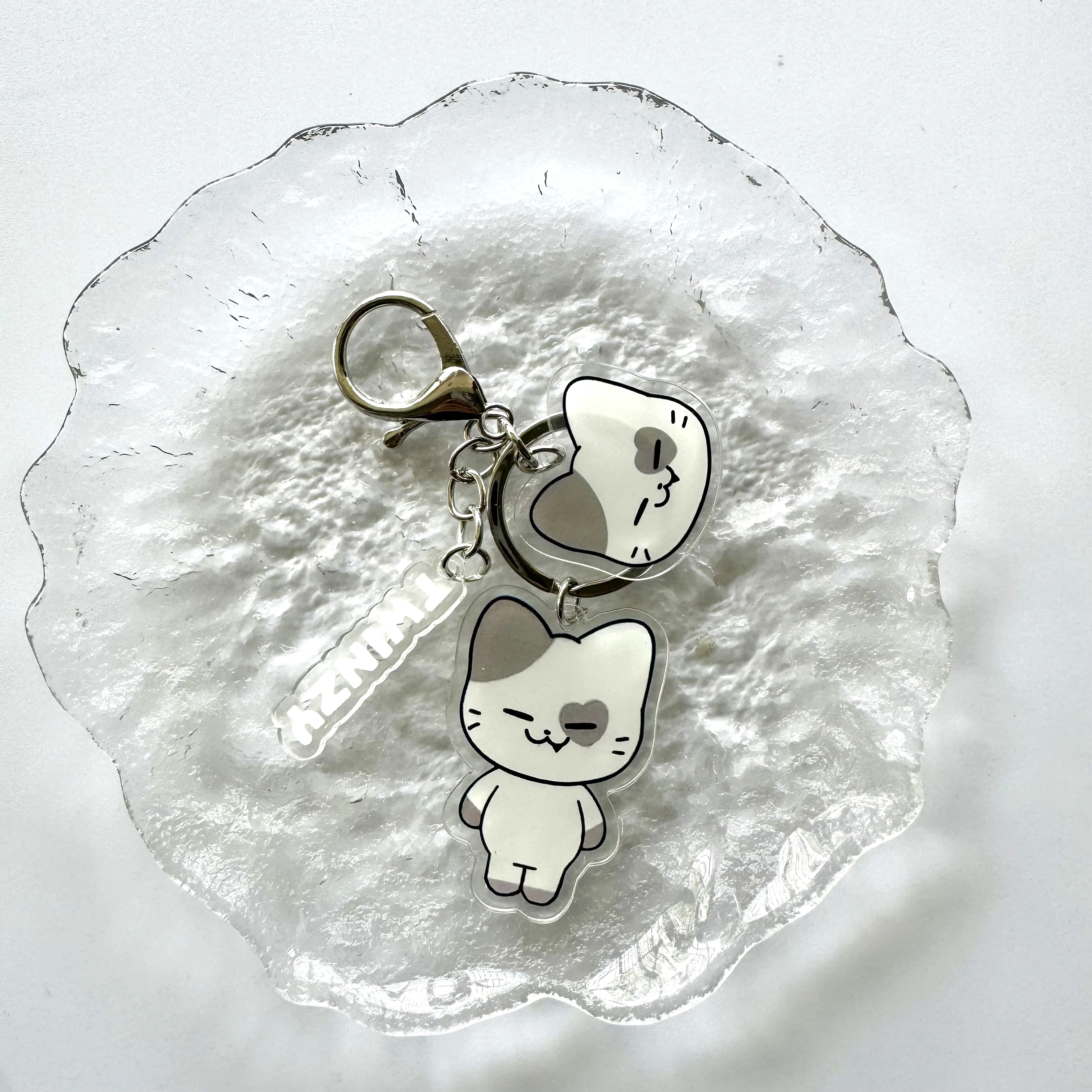 KPOP ITZY Twinzy Cartoon Keychain - Cute Acrylic Pendant