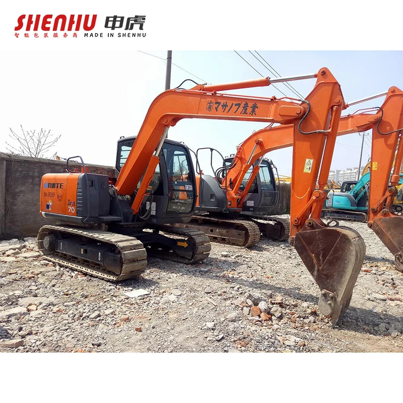 二手日立小型挖掘机ZX70 ZX70-3 ZX70LC-3 ZAXIS 70 7吨日本履带