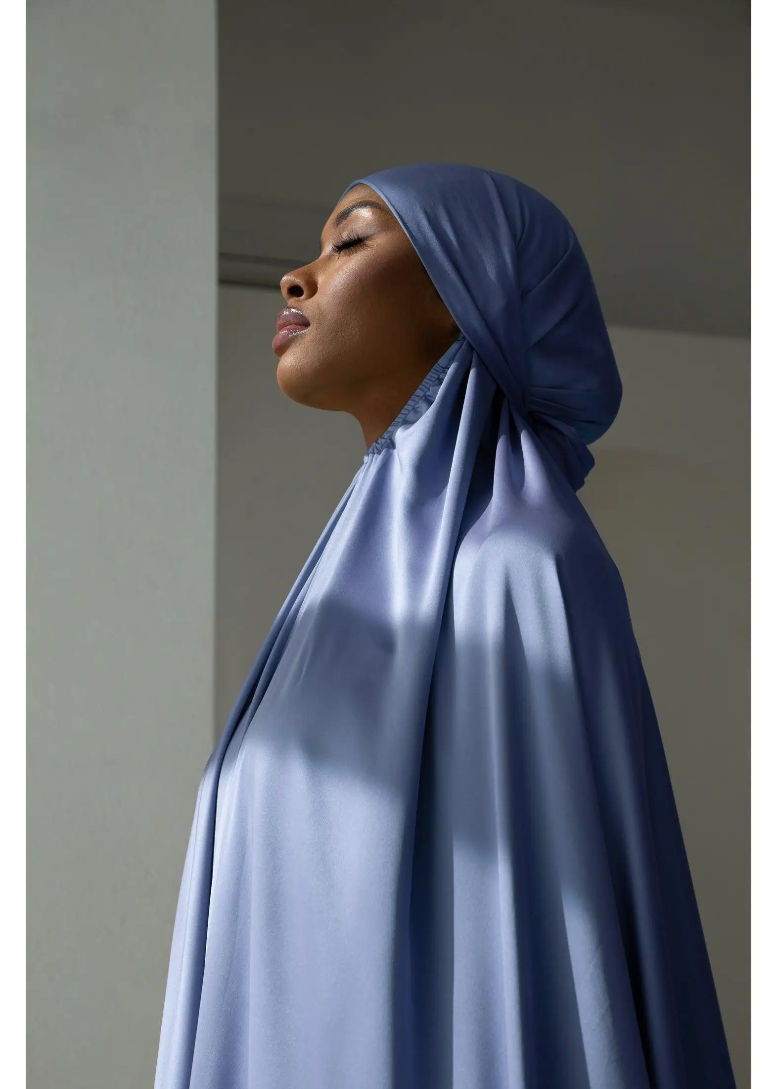 Traditional Custom Two Piece Prayer Sets Satin Ruffles Flare Ramadan Jibab Telekung Islamic Oversized Women's Muslim Clothing