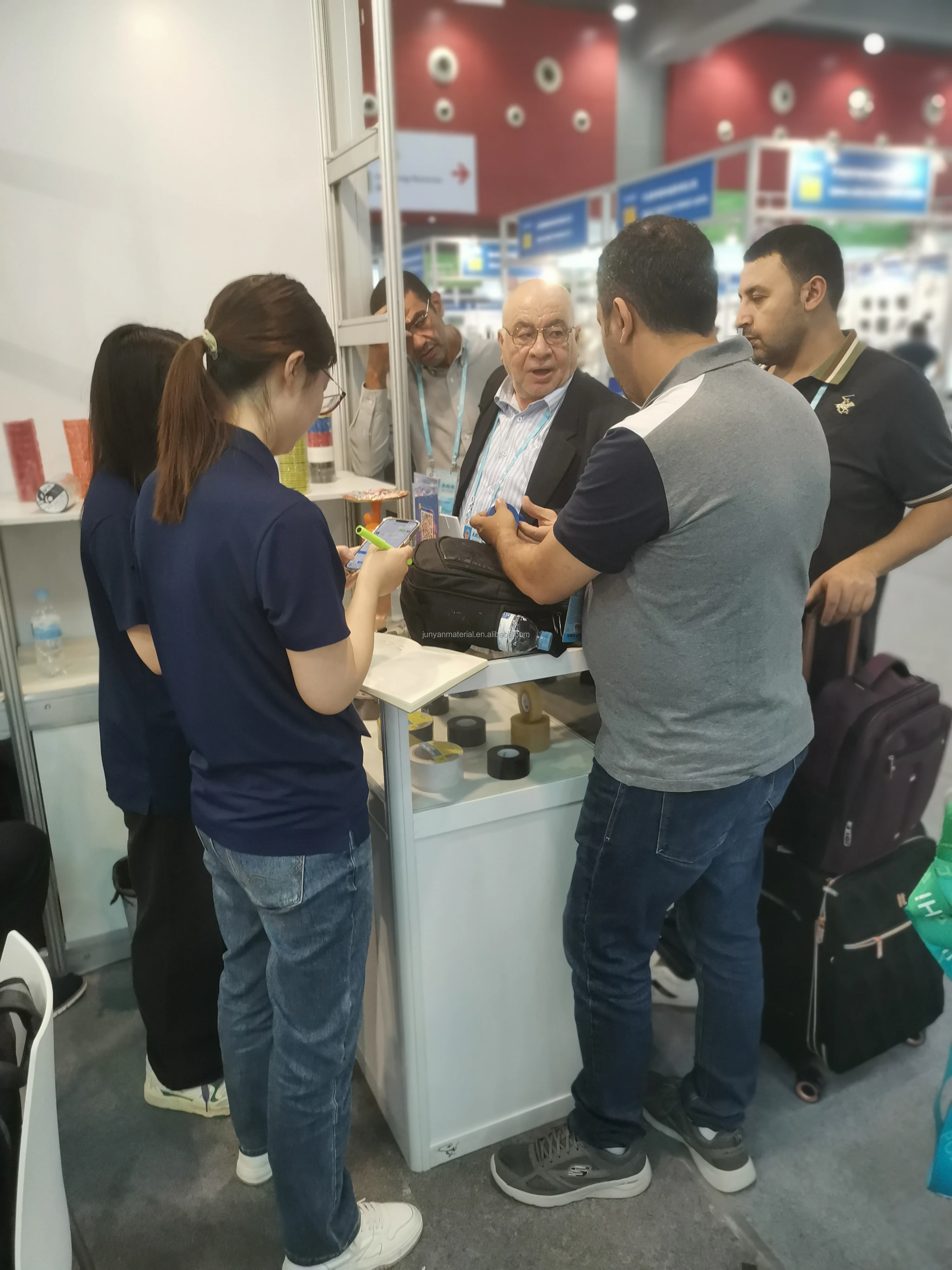 Durable Easy-Wrap PVC Electrical Tape in 10 Colors for Industrial Electrical Insulation