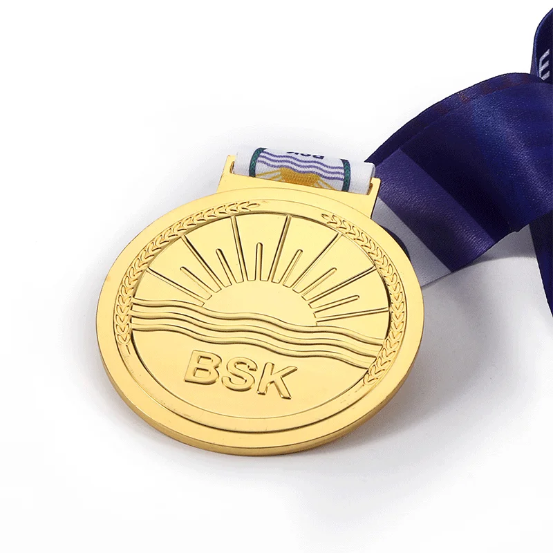 Logo fabryki bezpośredniej Wytłoczone złote wyróżnienie Maraton Biegający na zamówienie Metalowy medal sportowy