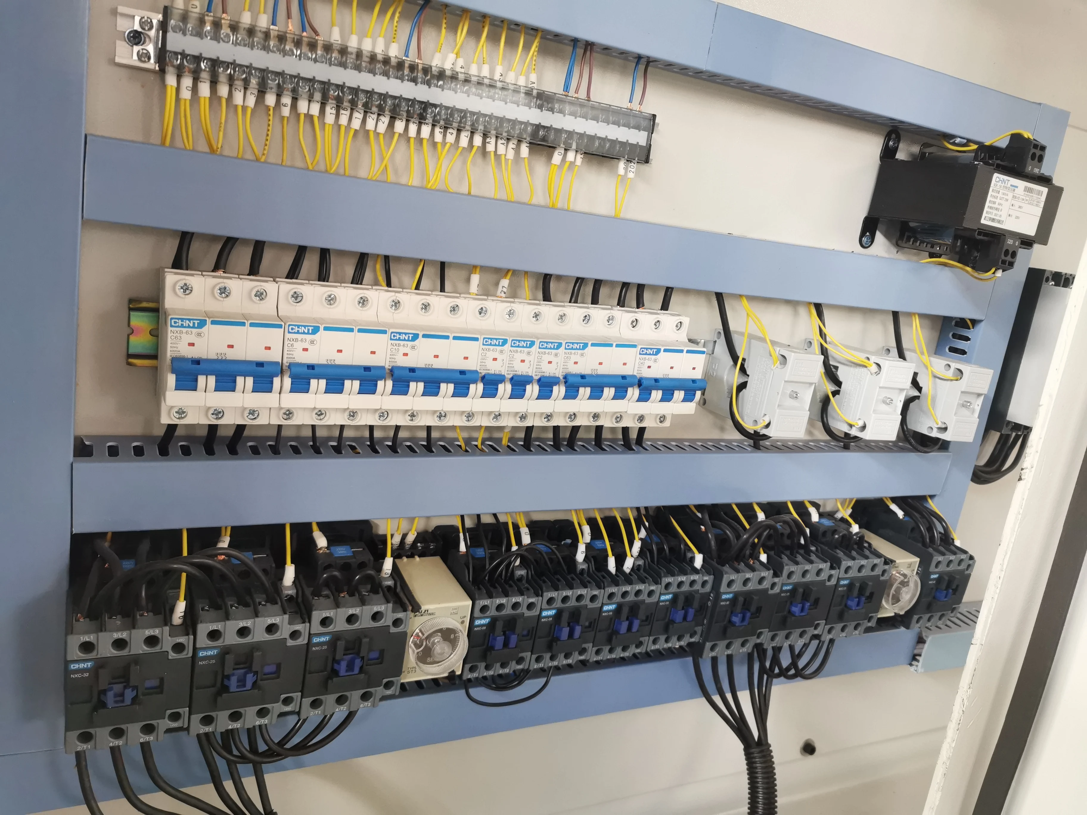 product-1-1 product-1-1