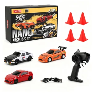 EPT 1:64 Mini Rc Drift Car 4Wd 2.4Ghz Remote Control Desktop Cars with LED Lights