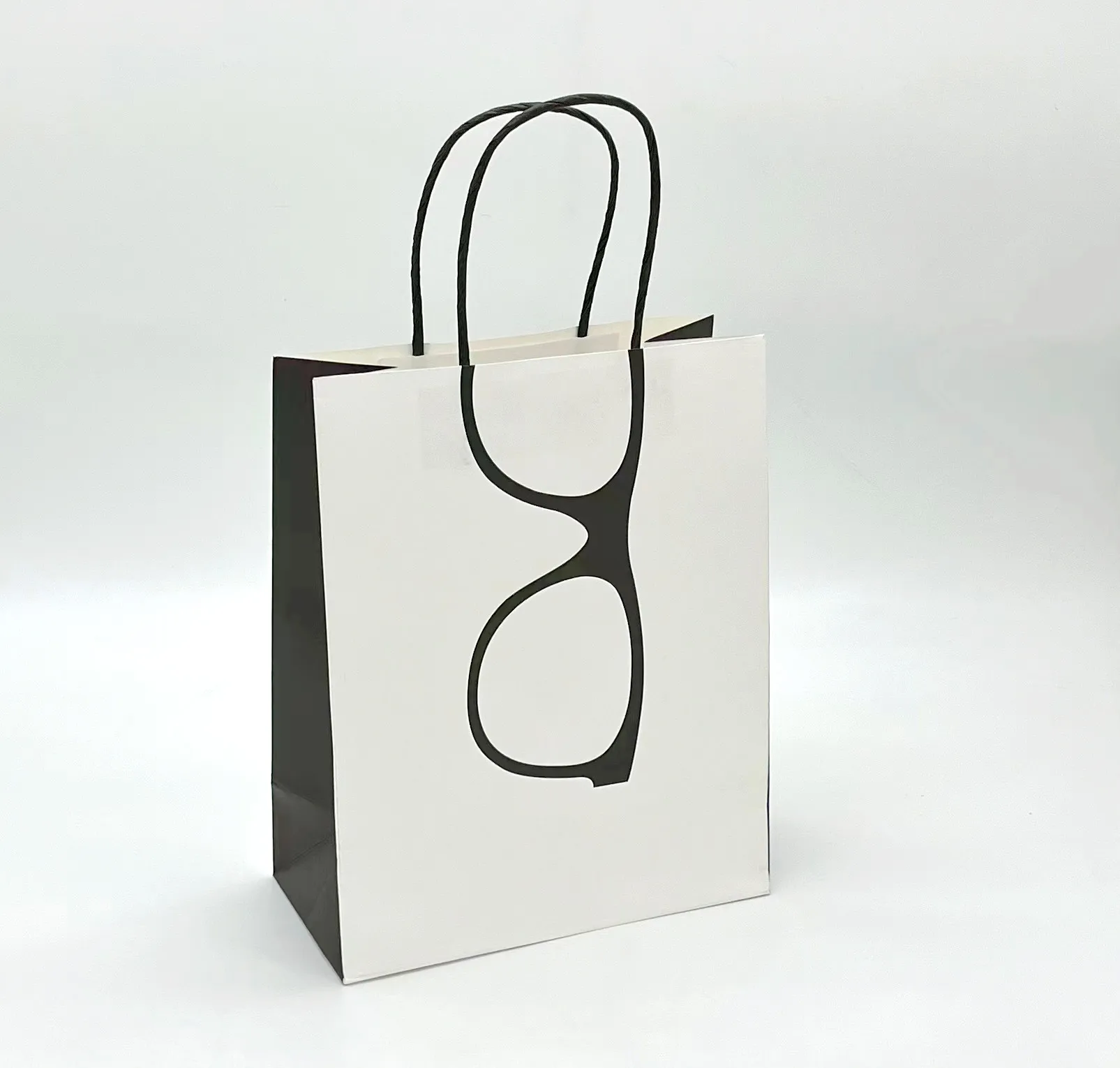 High Quality Custom Size Sunglasses Packaging Bag Spectacles case Paper Bag with Your Own logo