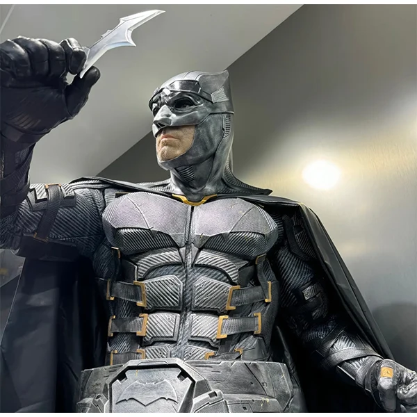 Customized DC Batman Bust Action Figure Batman Statues 1/1 Life Size Resin Crafts Sculpture for Sale
