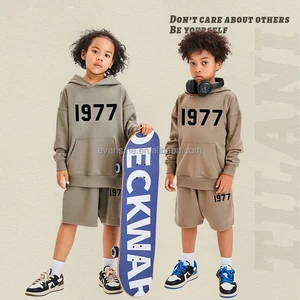 Children's Two Piece Set Customizable 340g Fleece Hoodie Shorts Apparel 1977 Print Streetwear Unisex OEM