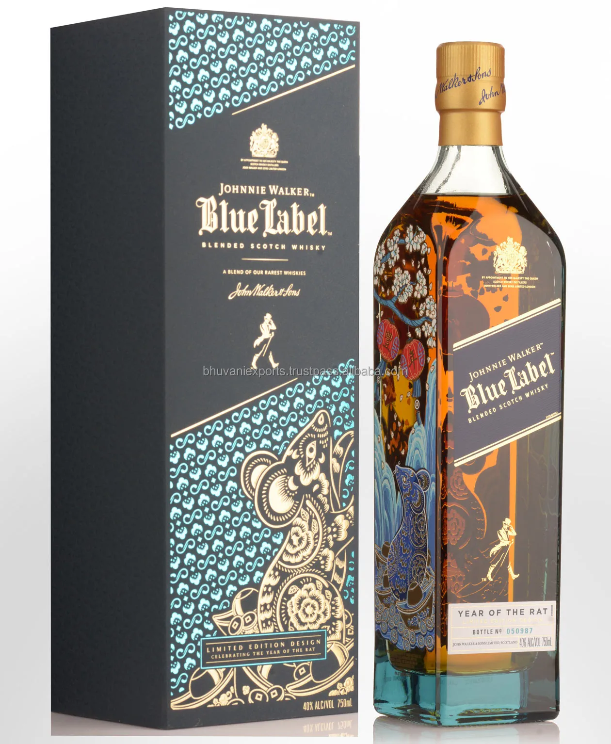 Виски johnnie walker. Джонни Уокер Уайт лейбл. White Label виски Джонни Уокер. Johnny Walker Blue Label игра престолов. Джонни Уокер Блю лейбл 12.