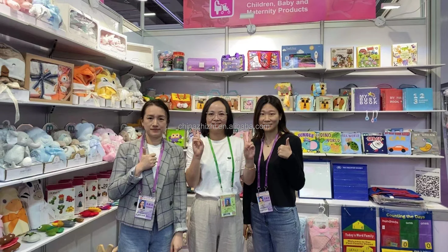 highly absorbent 100% cotton fabric for baby bath towel with hat ,baby 100% muslin swaddle for bath