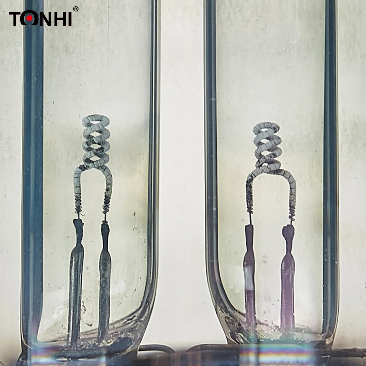 SOX-E 26W BY22D 1800K лампа низкого давления натриевая лмапа