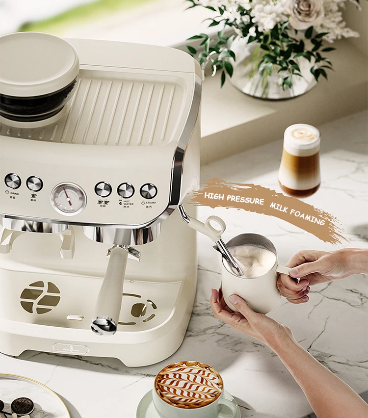 Home Use Semi-automatic 15 Bar High Pressure 3 in 1 Coffee Maker Coffee Machine Espresso
