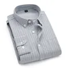 Gray and white thick stripess