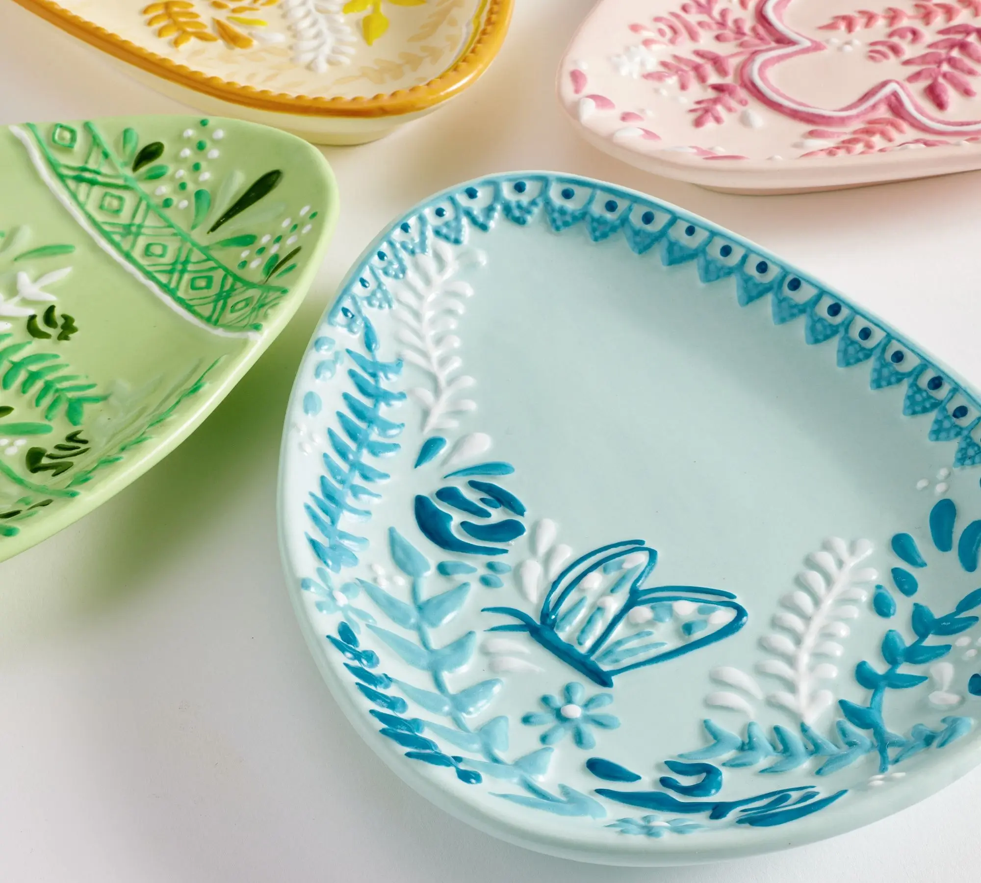 Colorful Custom Ceramic Tableware Porcelain Easter Egg Appetizer Plates