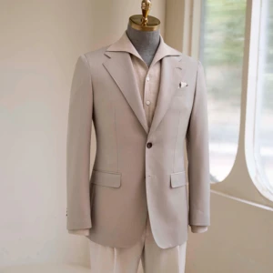 Haute Couture Men's Single Breasted High Quality Wool Fabric Blazers Light Khaki V-Neck Collar Bespoke Wedding Design Plus Size