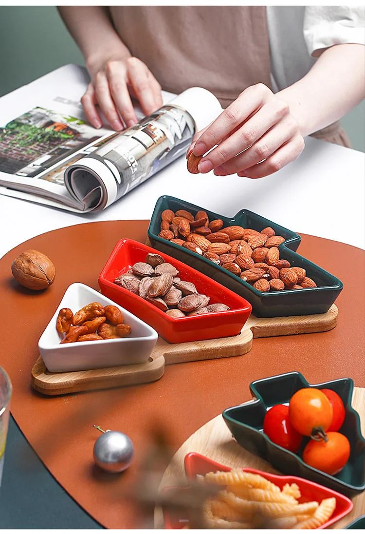 Christmas Tree Shaped Plates with Bamboo Tray Candy Nut Serving Container Platters Snacks Fruits Plate Ceramic Snack Tray manufacture