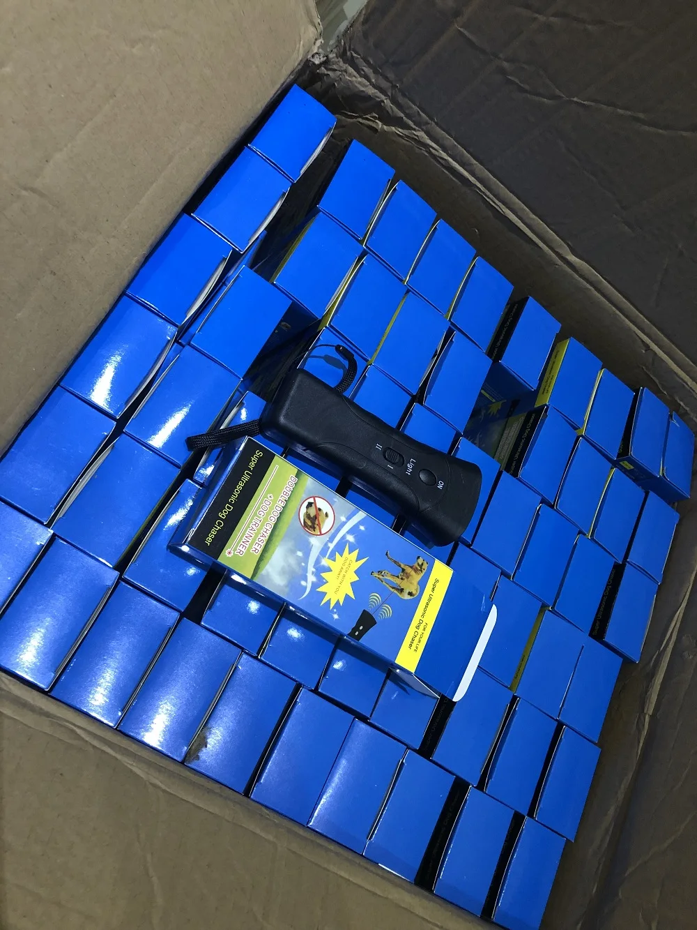 Модернизированное уличное устройство против лая Ультразвуковой контроль