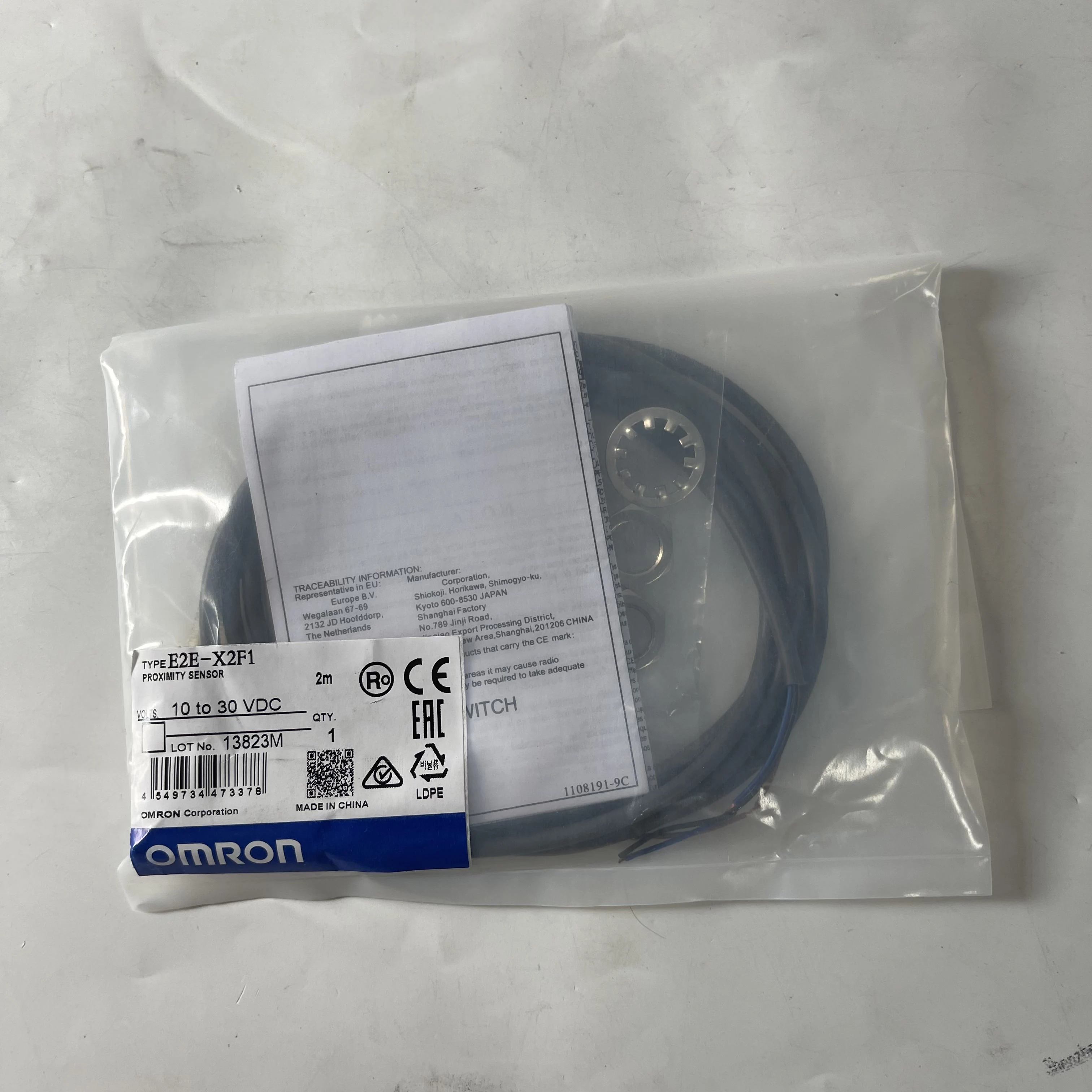 OMRON Proximity Sensor E2E-X2F1