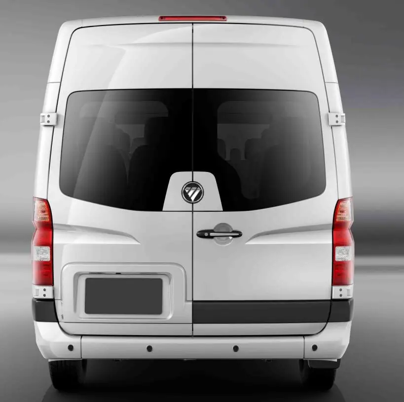 Dubai popular 48 seater 60 seater luxury coach bus with toilet