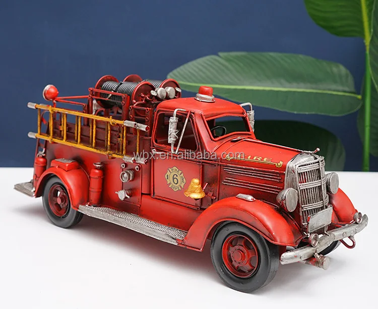 Vintage Fire Truck Engine Metal Model Home Crafts Decoration Ornament 