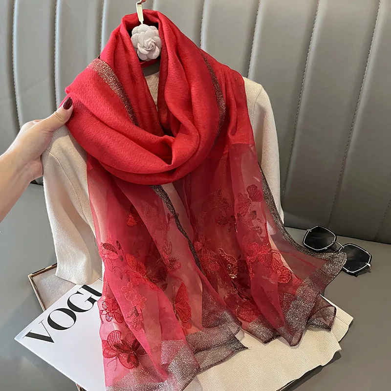 AliceLife Sciarpa Leggera Floreale 160x50cm – Scialle Protezione Solare Multistagione (Loto Inchiostro E Rosso)