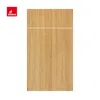 Grano de madera amarillo