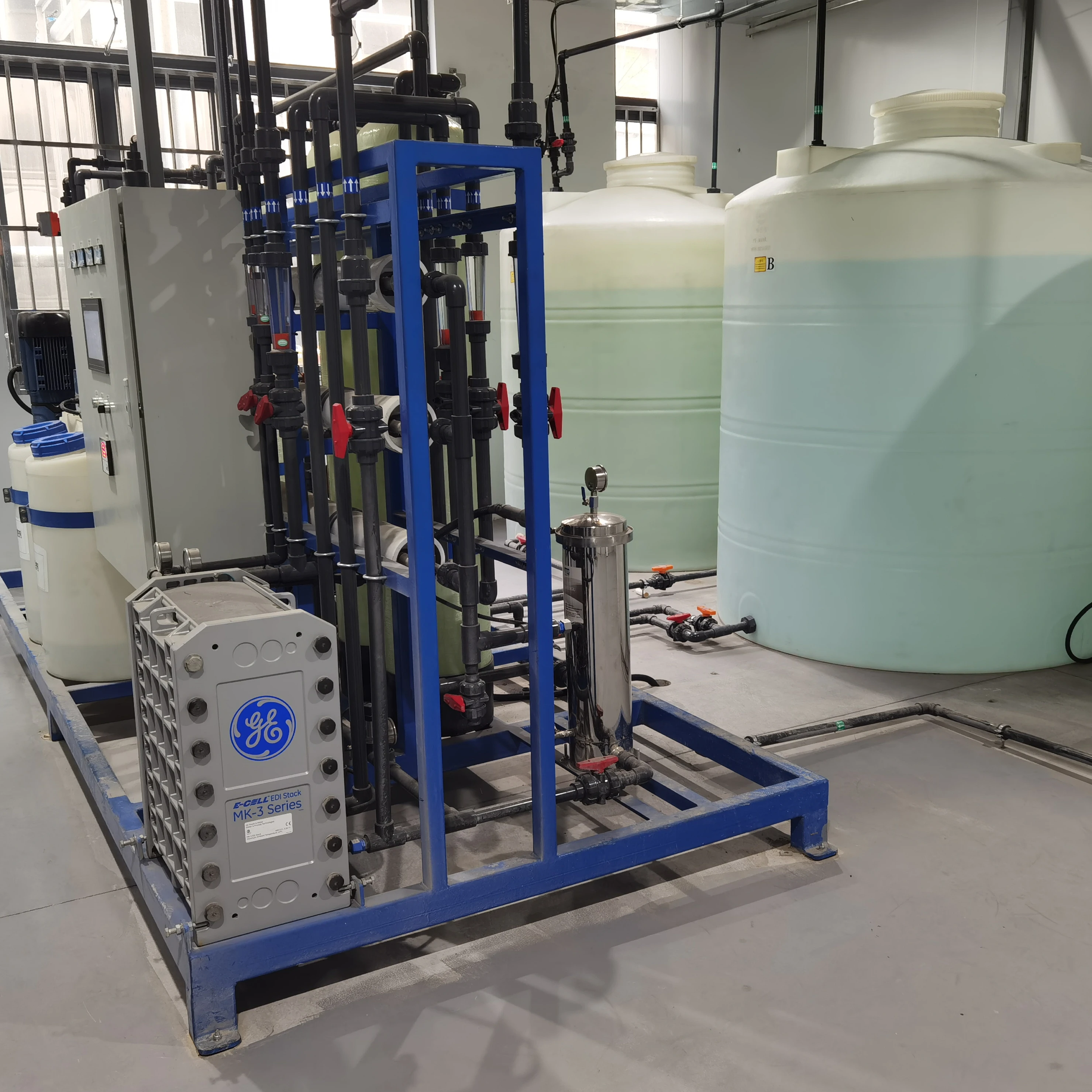 Water Treatment Machinery Plant Purification System with Media Filtration and Water Filter