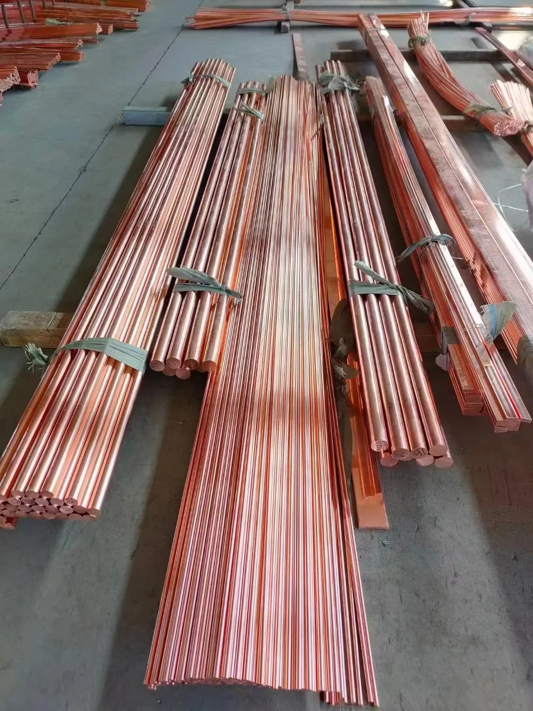 Hot sale C50500 Phosphor Bronze Copper Bar Factory Price Per Kg Brass Rod