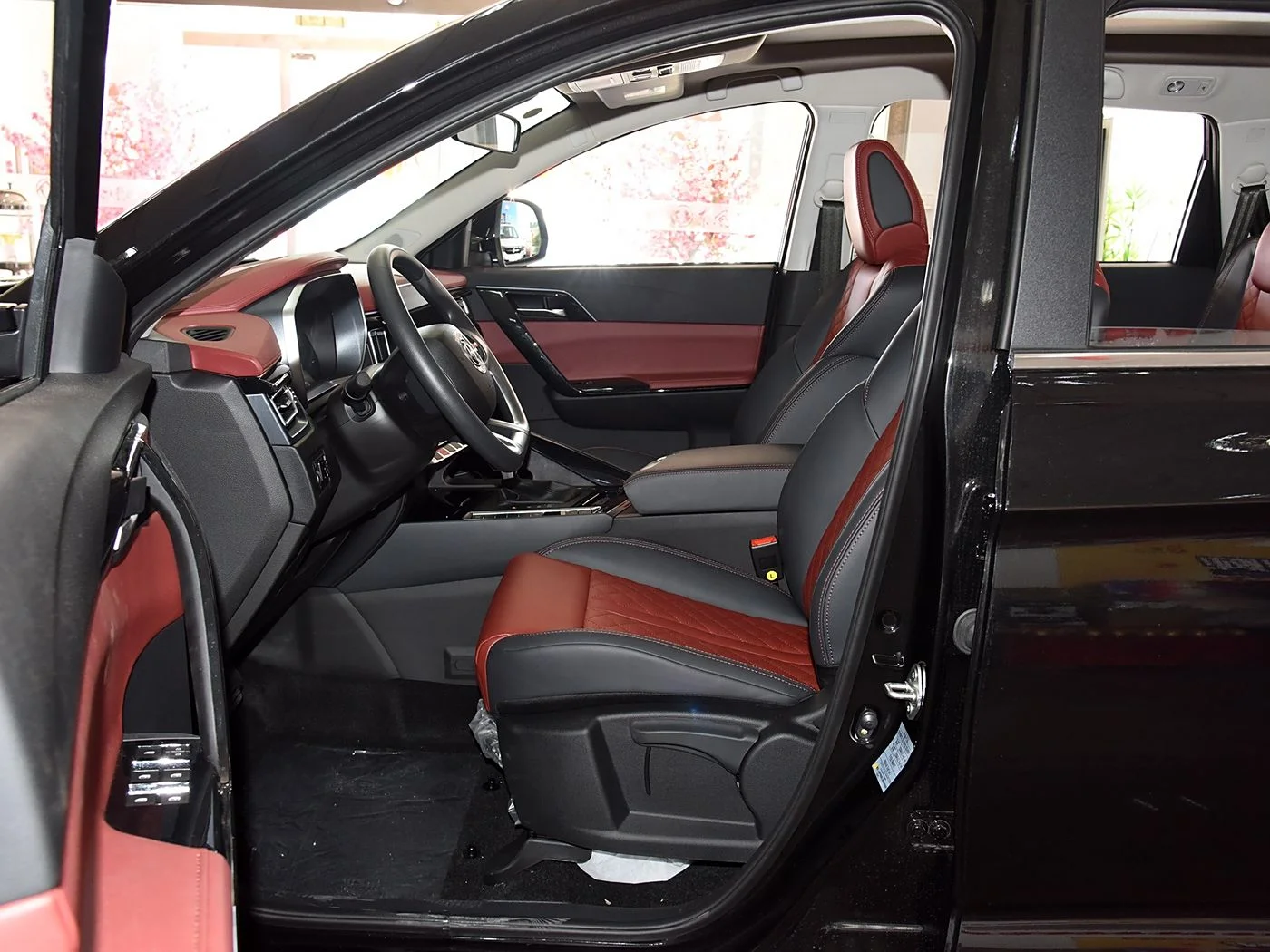 Dongfeng Fengxing T5L SUV High Quality New Design Vehicle Euro VI Emission Available