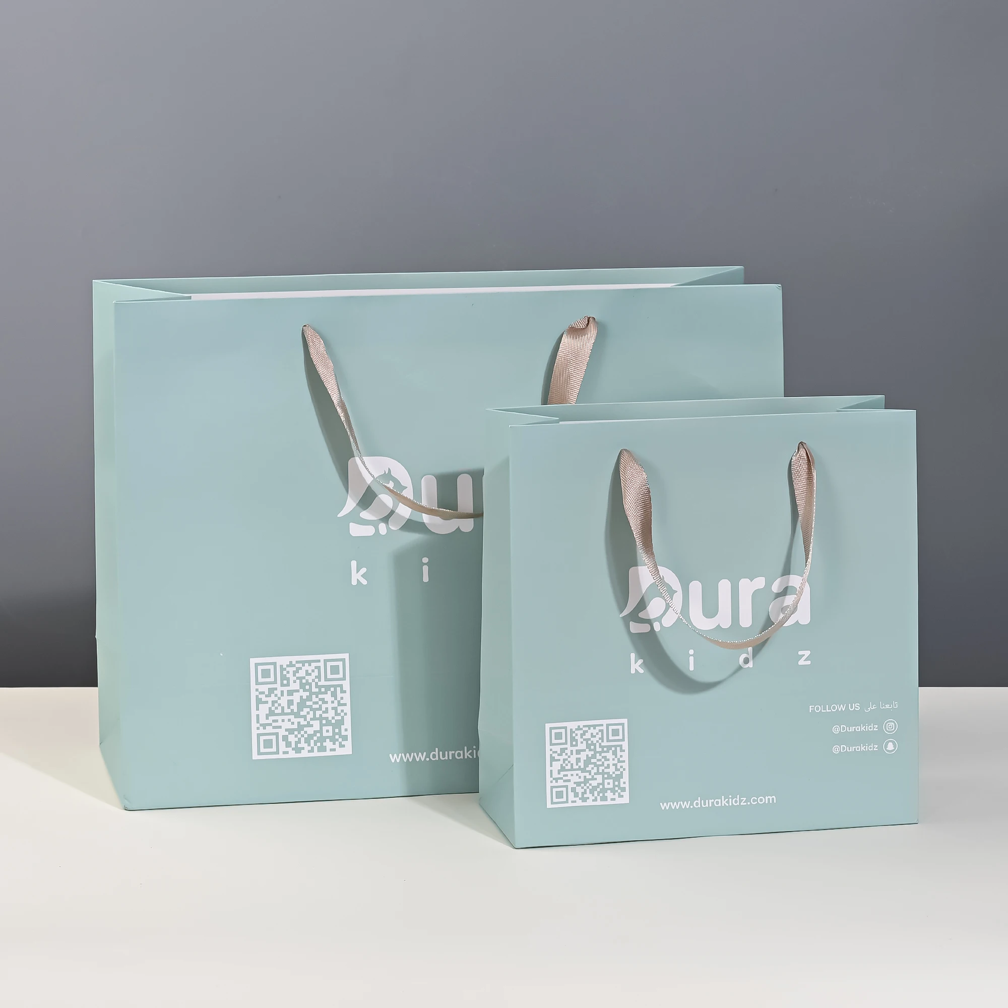 Luxury Boutique Packaging Custom Print Black Private Label Gift Paper Bag A4 Size