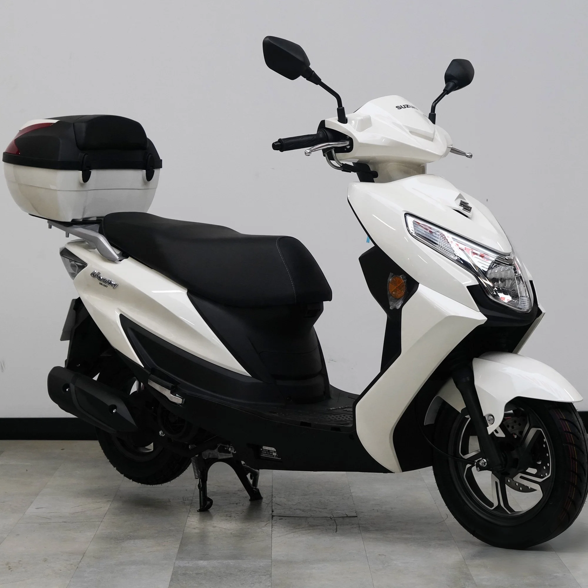 Second-hand SUZUKI UY125T Scooter Fuel Pedal UU National Four EFI