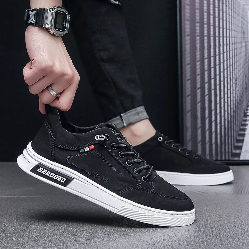 2024 autumn new casual men's shoes Korean version of sports canvas fashion shoes male students ins trend board shoes