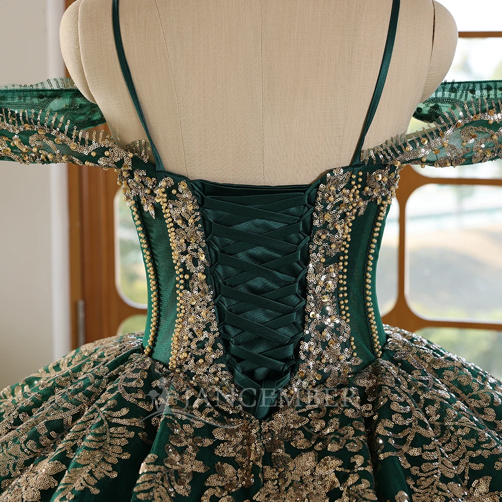 Luxury Emerald Green Quinceanera Dress Golden Lace Applique Princess Birthday Party Vestidos de 15 Anos Customized Wc042 Luxury Emerald Green Quinceanera Dress Golden Lace Applique Princess Birthday Party Vestidos de 15 Anos Customized Wc042