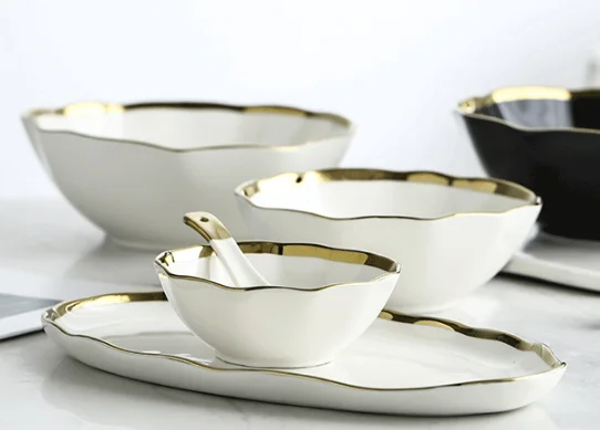 Okcidenta Restoracio -Kroko Fiksita Ceramika Nigra Blanka Porcelana Vespermanĝa Plato Kun Ora Bordo 11