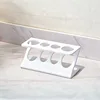 8519585-blanco